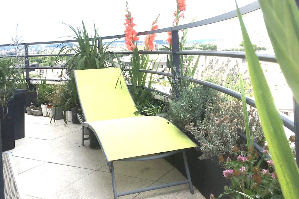 Photo of Outdoor in Petit-Colombes