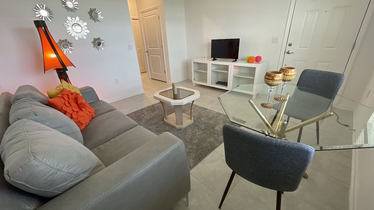 Photo of Livingroom in Haines City