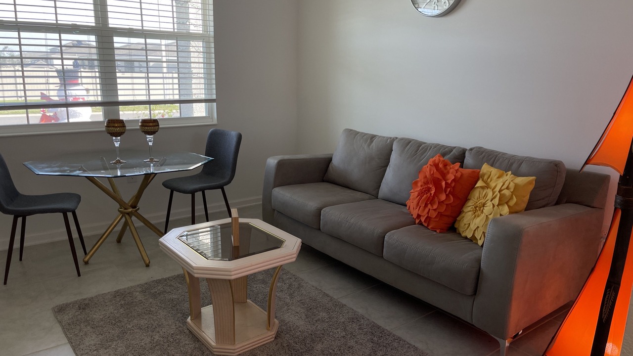 Photo of Livingroom in Haines City