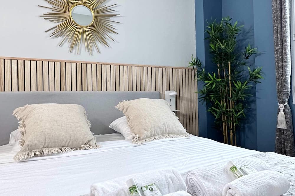 Photo of Bedroom in Plaisance