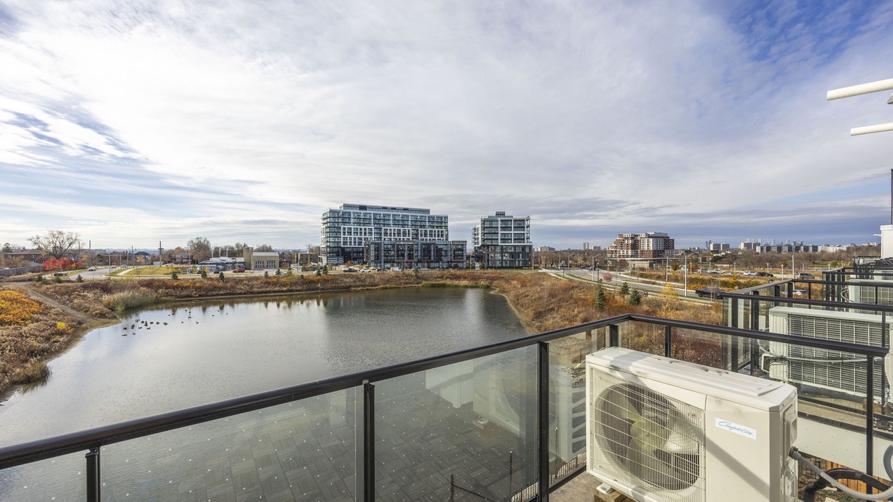 Photo of Outdoor in Downsview