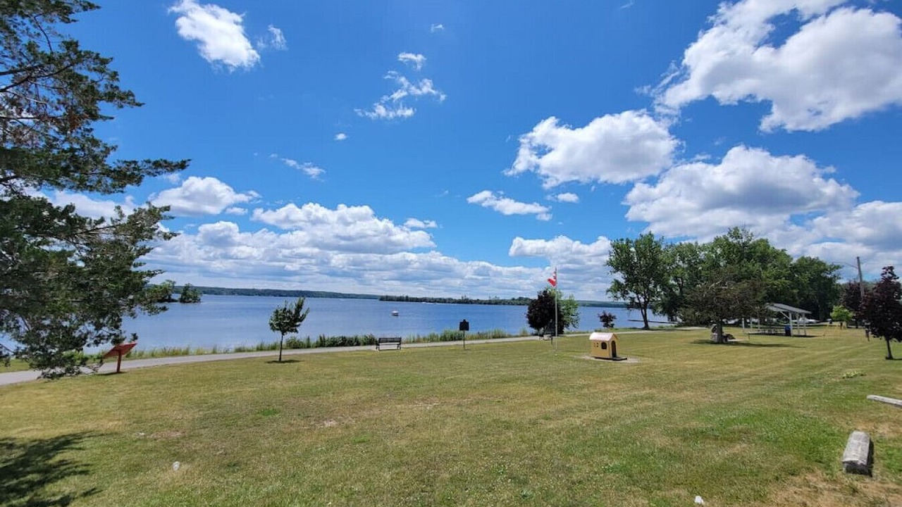 Photo of Others in Deseronto
