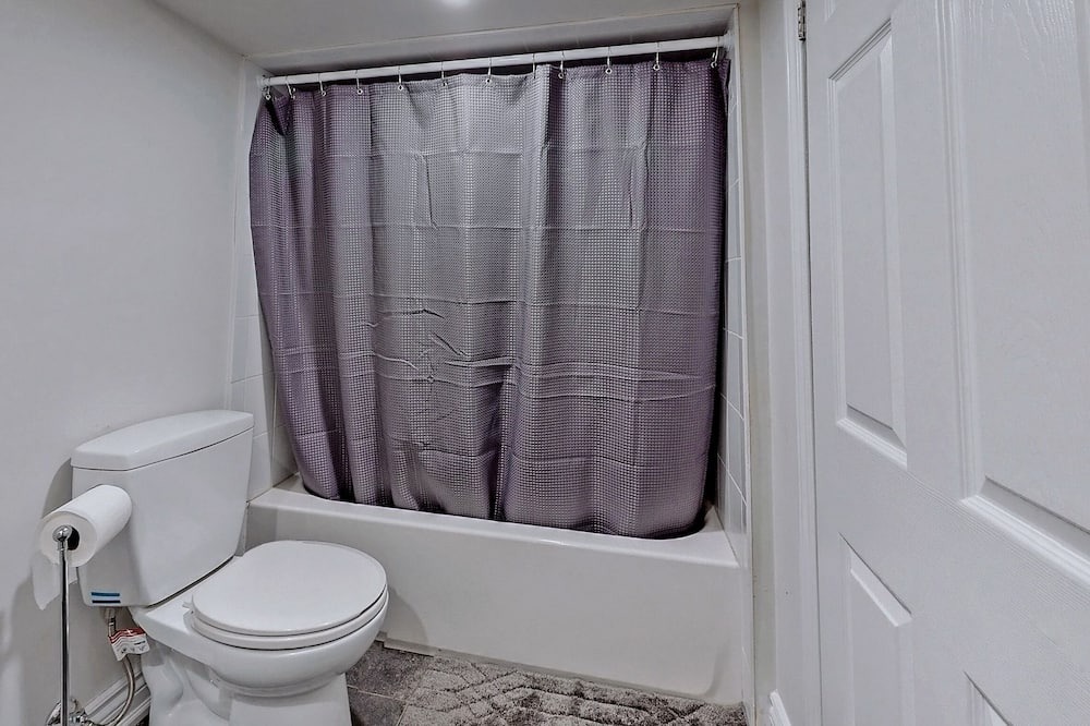 Photo of Bathroom in Aurora