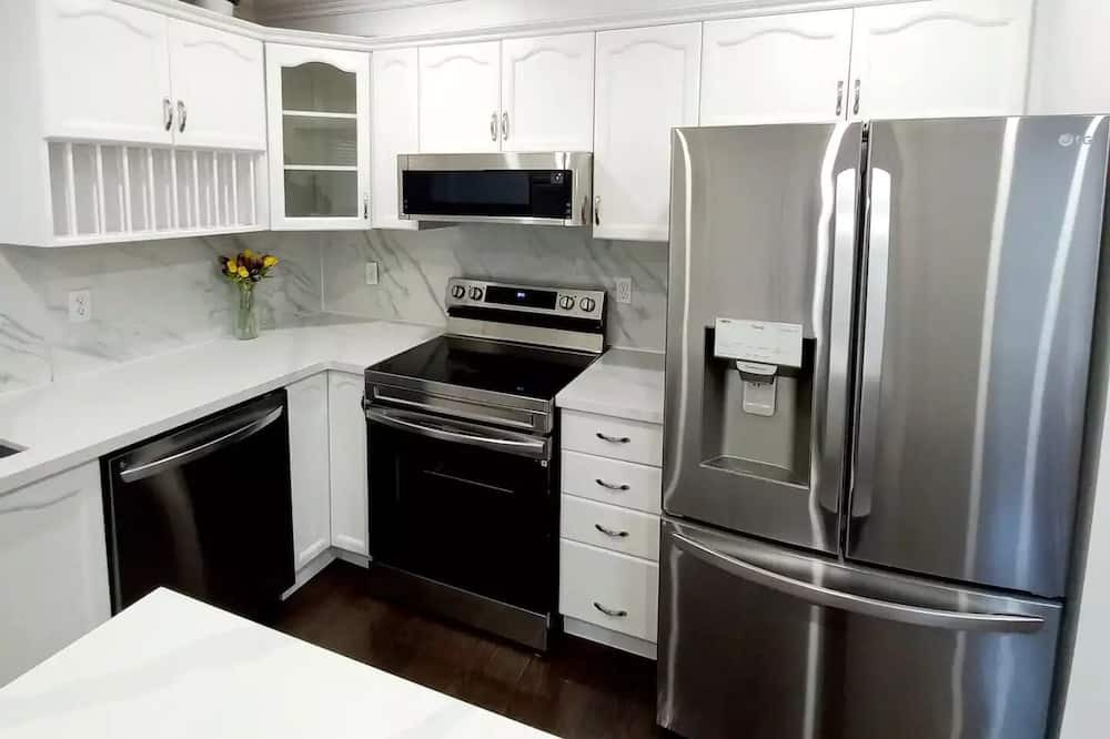 Photo of Kitchen in Orillia