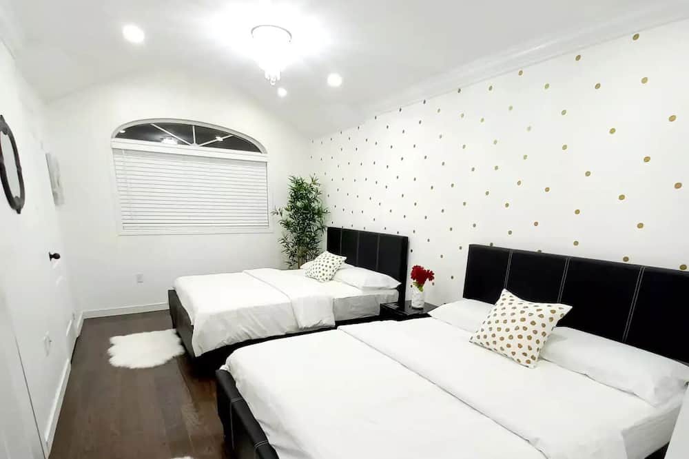 Photo of Bedroom in Orillia
