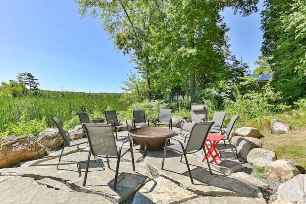 Photo of Outdoor in Centre Hastings