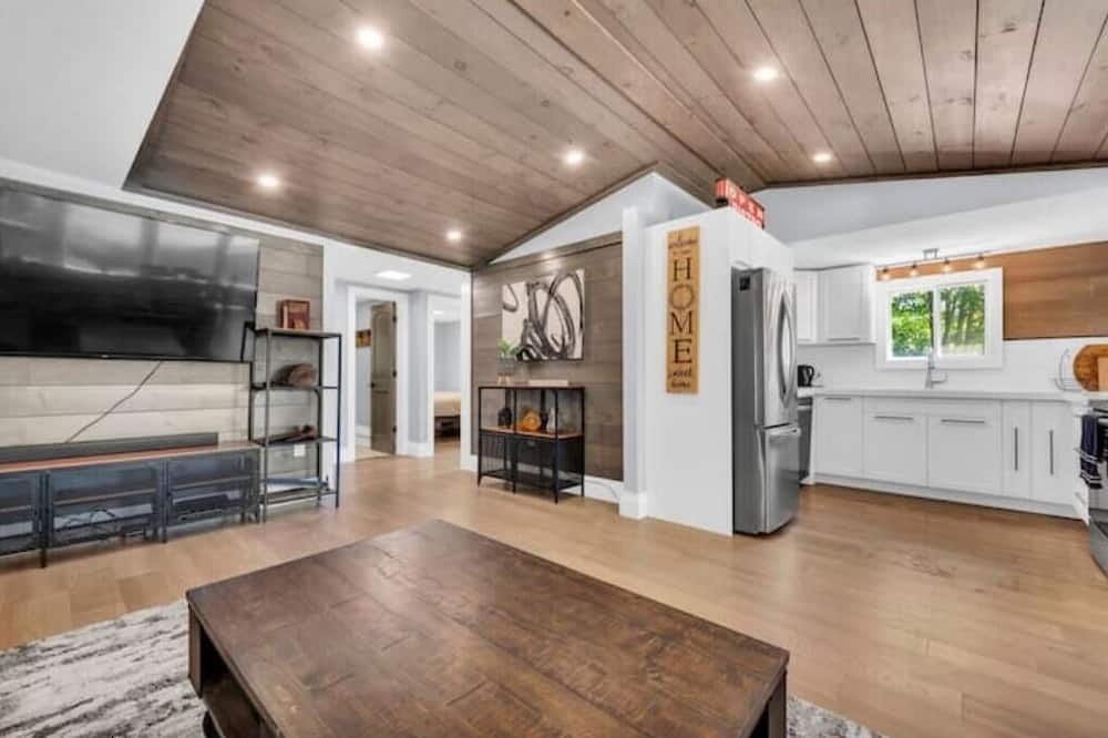 Photo of Kitchen in Centre Hastings