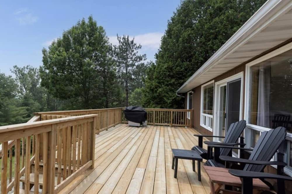 Photo of Outdoor in Utterson