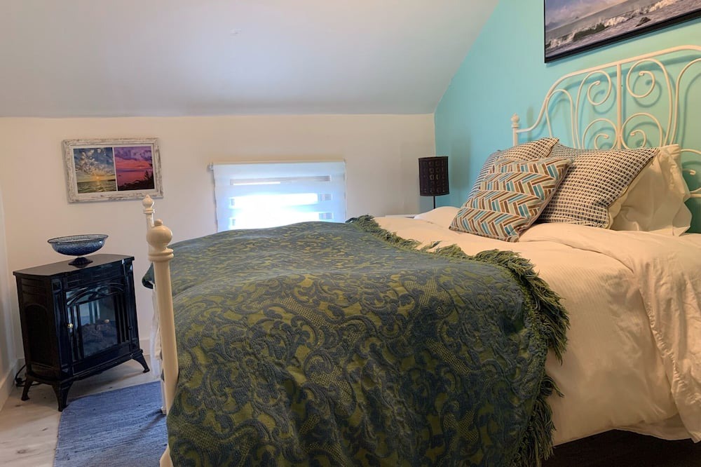 Photo of Bedroom in Chatsworth