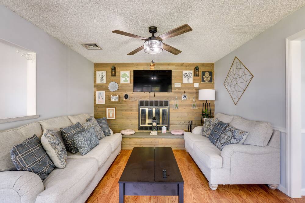 Photo of Livingroom in Edison