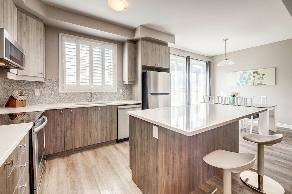 Photo of Kitchen in Halton Regional Municipality