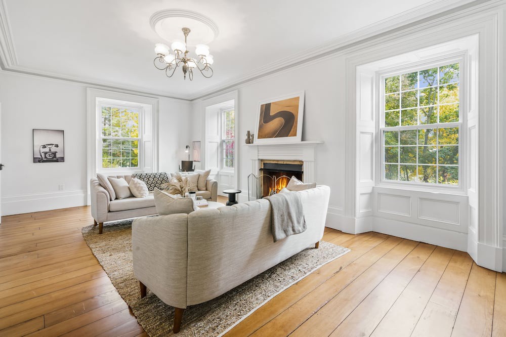 Photo of Livingroom in Guelph/Eramosa
