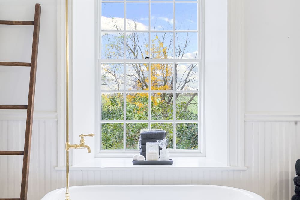 Photo of Bathroom in Guelph/Eramosa