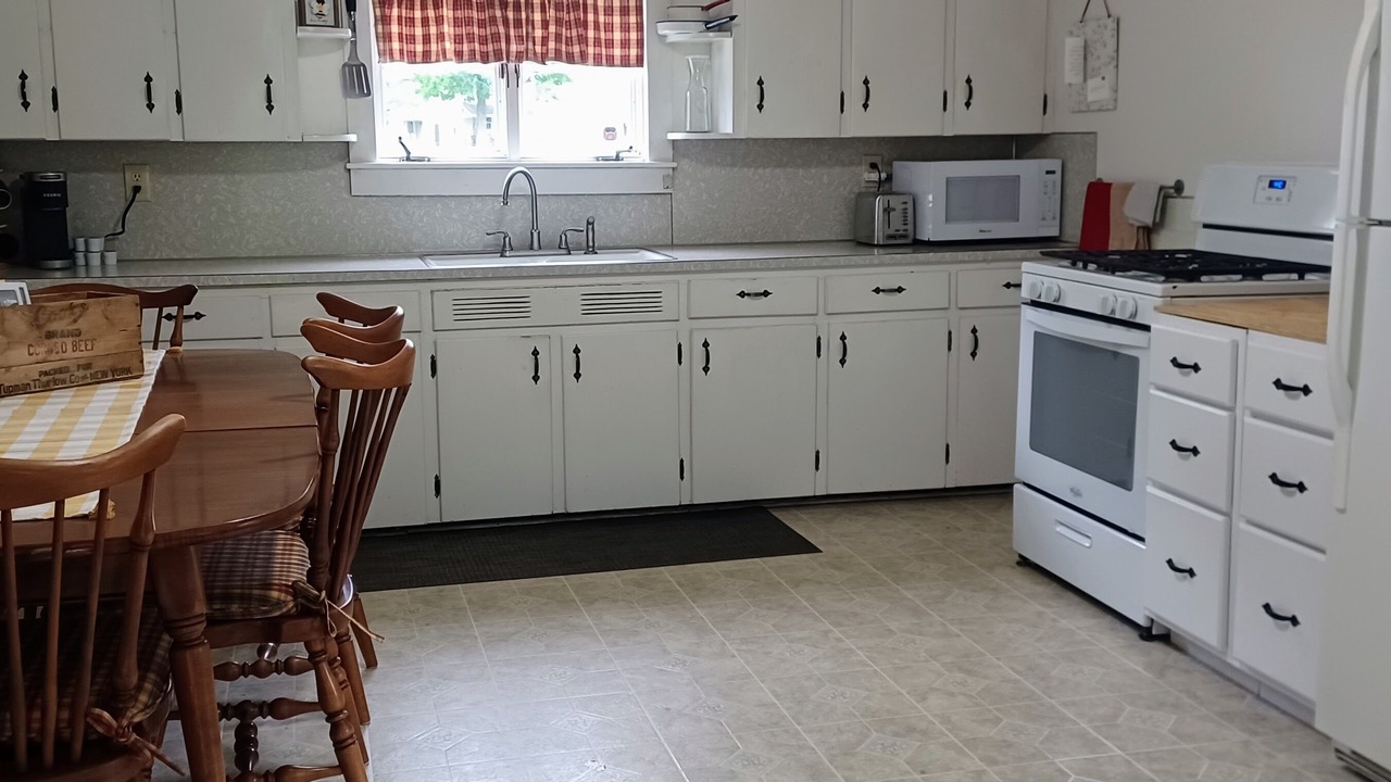 Photo of Kitchen in Laurelton