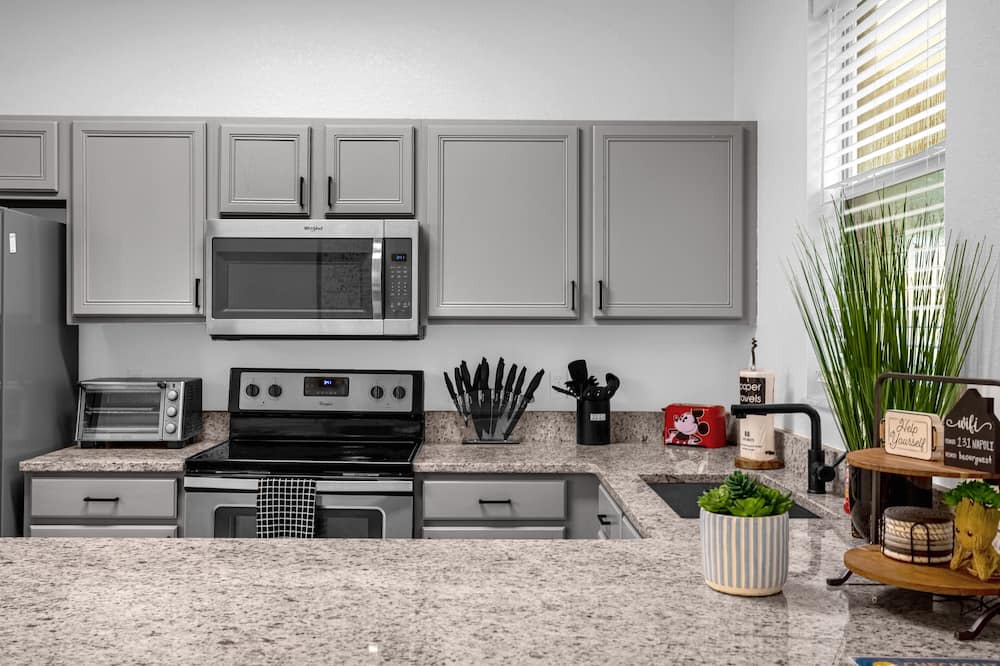 Photo of Kitchen in Regal Palms