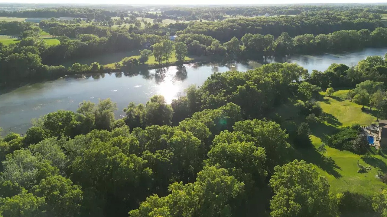 Photo of Outdoor in Caledonia
