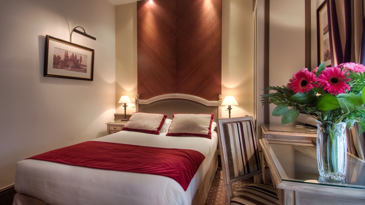 Photo of Bedroom in Passy
