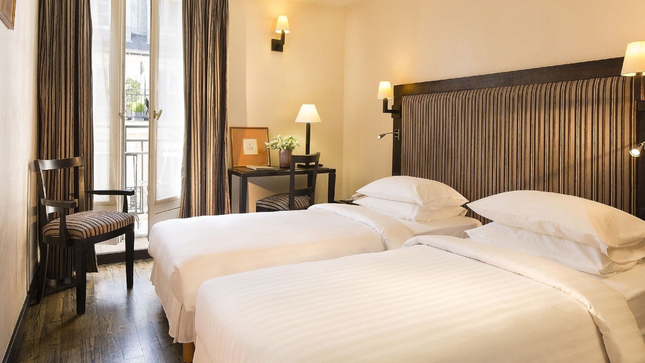 Photo of Bedroom in Sorbonne