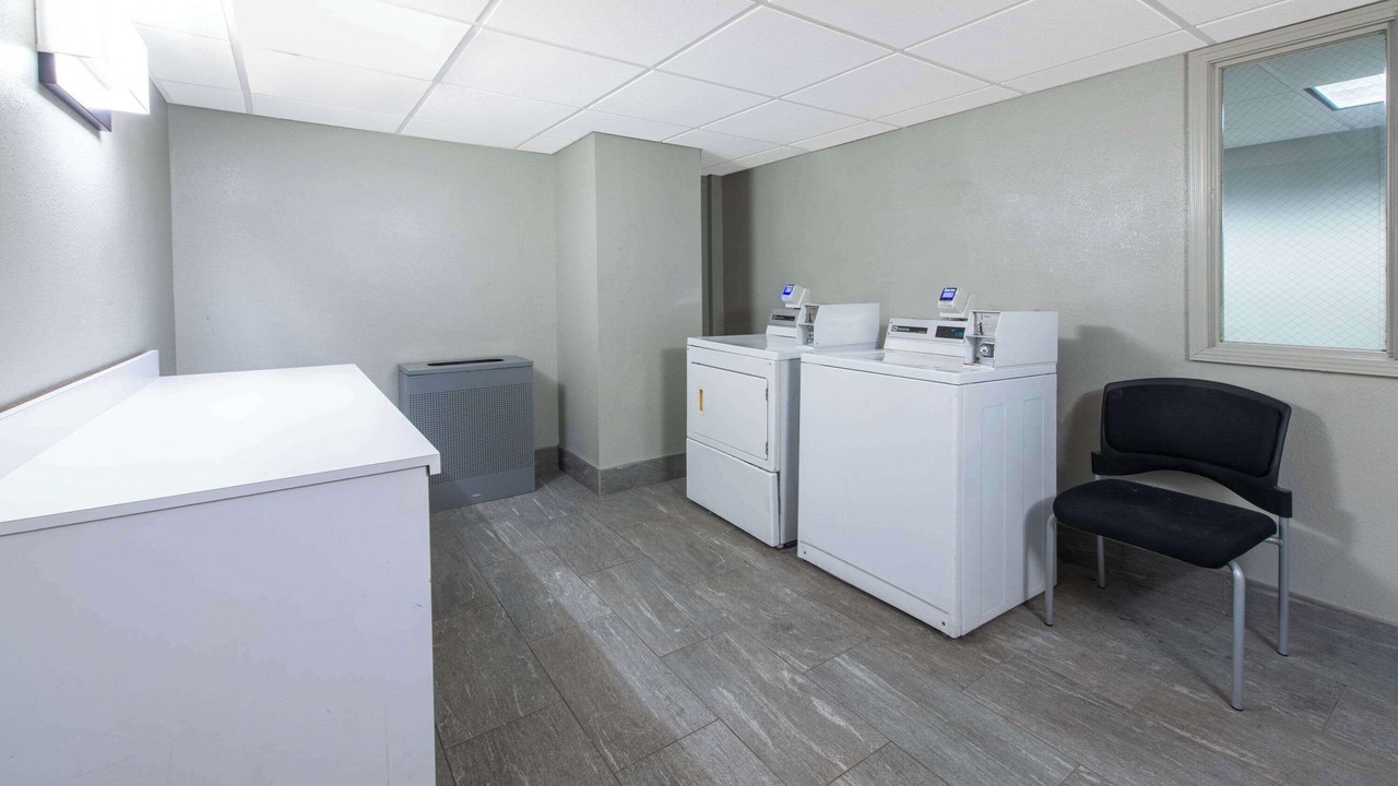Photo of Bedroom in Limona Improvement