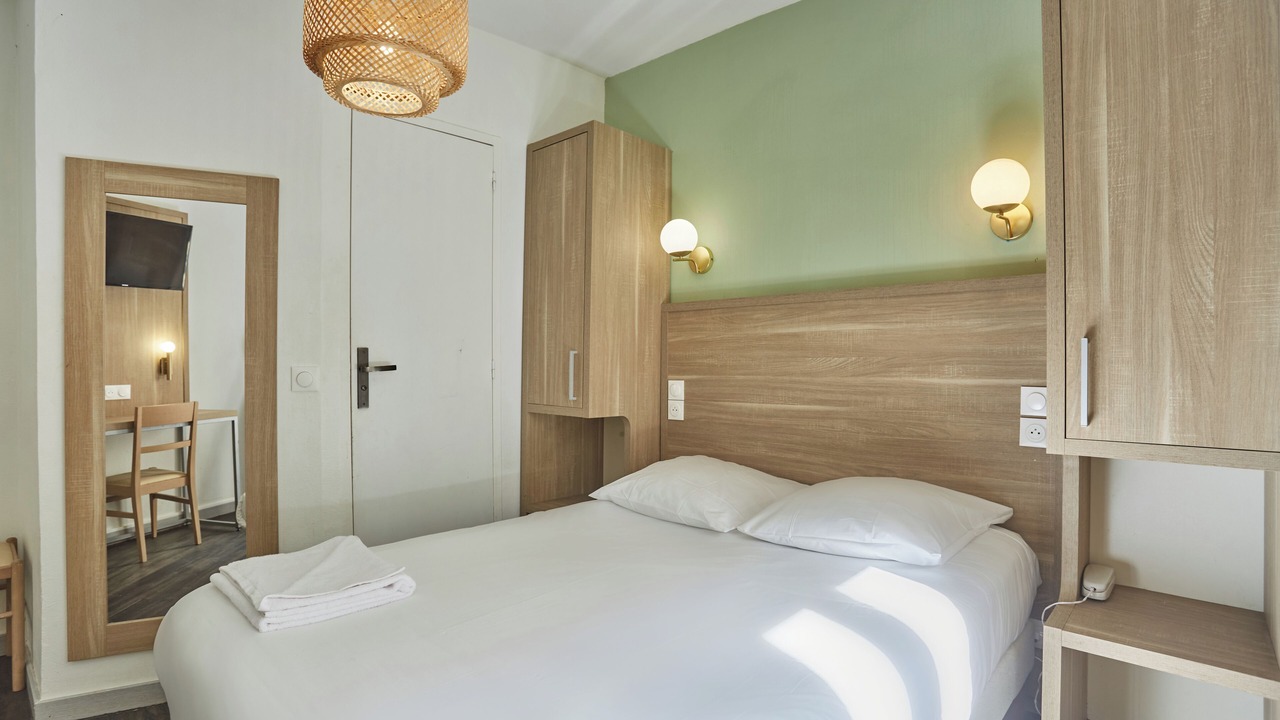 Photo of Bedroom in Quartier de la Chapelle