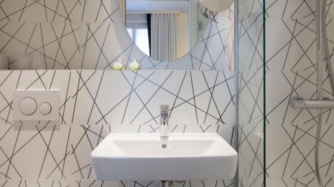 Photo of Bathroom in Necker