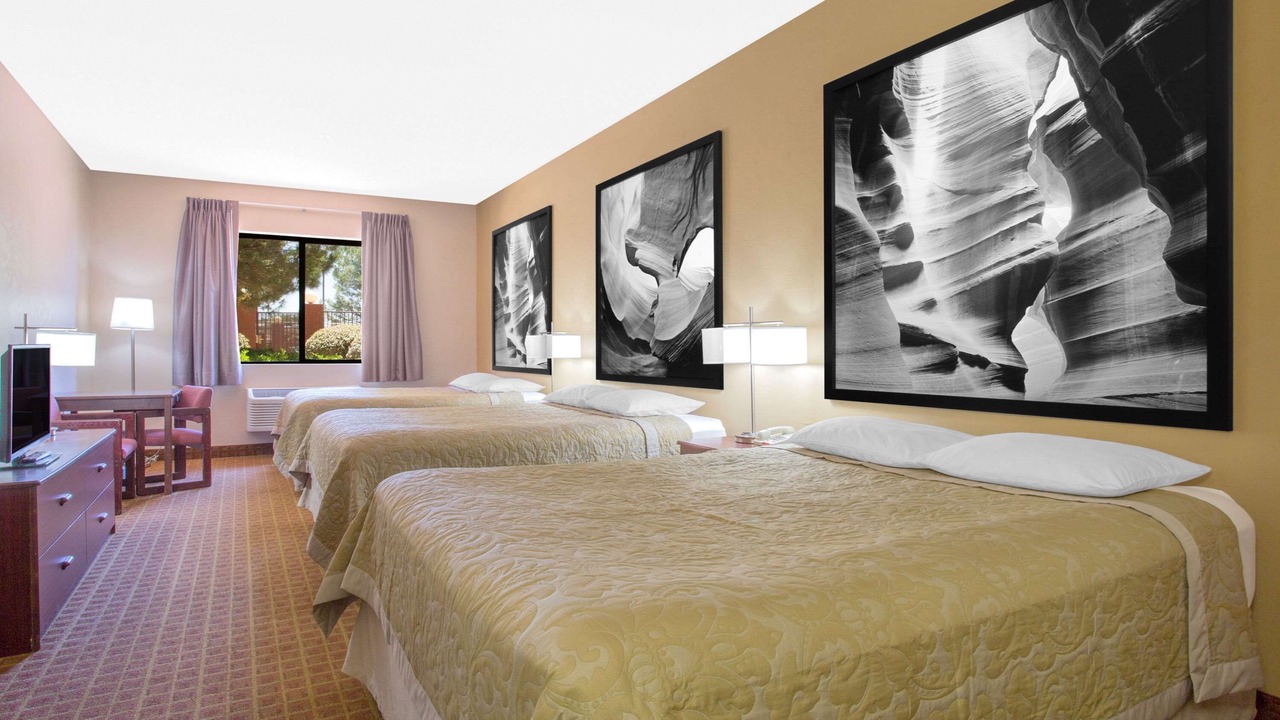 Photo of Bedroom in Page