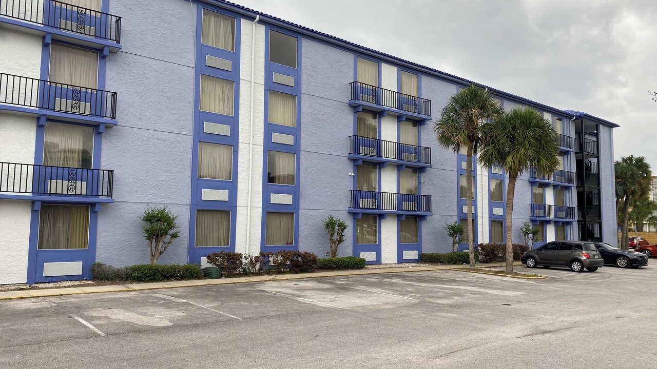 Photo of Outdoor in Florida Center