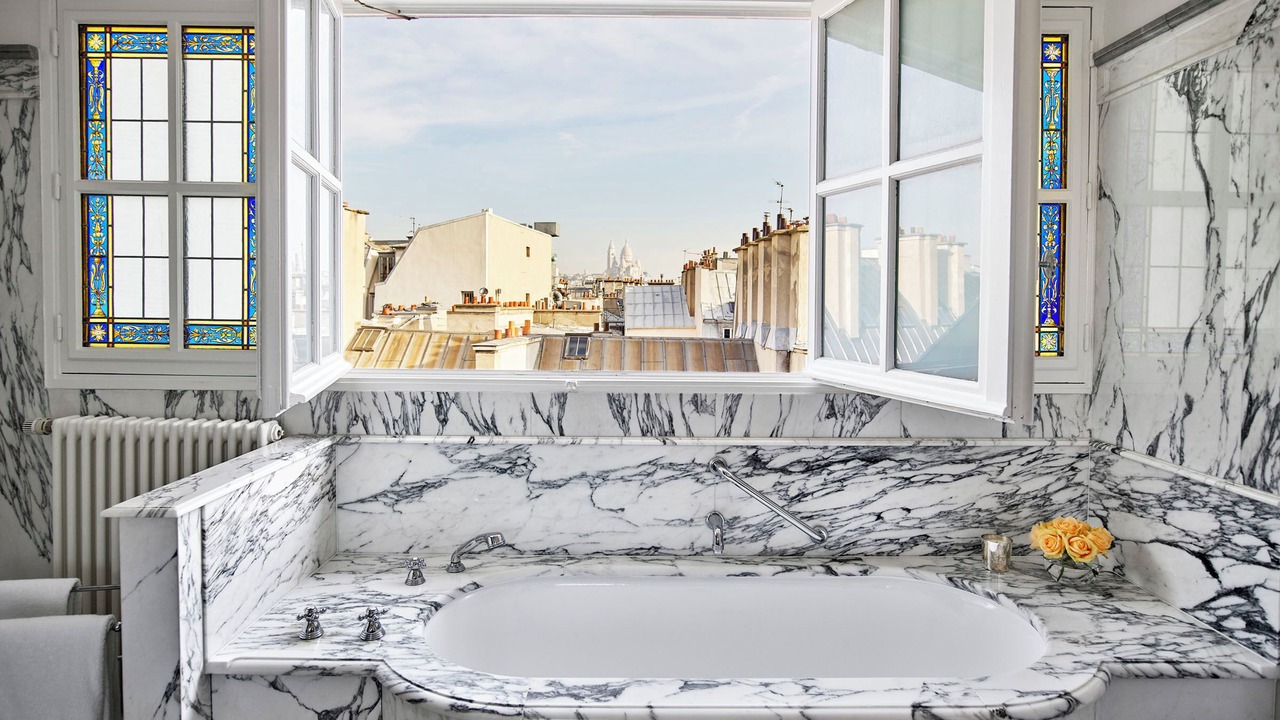 Photo of Bathroom in 1st Arrondissement