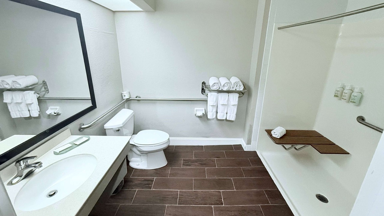 Photo of Bathroom in Florida Center