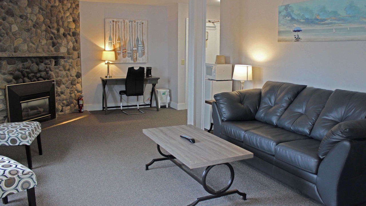 Photo of Livingroom in West Lake