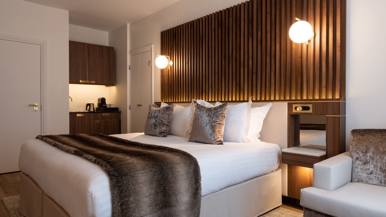 Photo of Bedroom in Faubourg-du-Roule