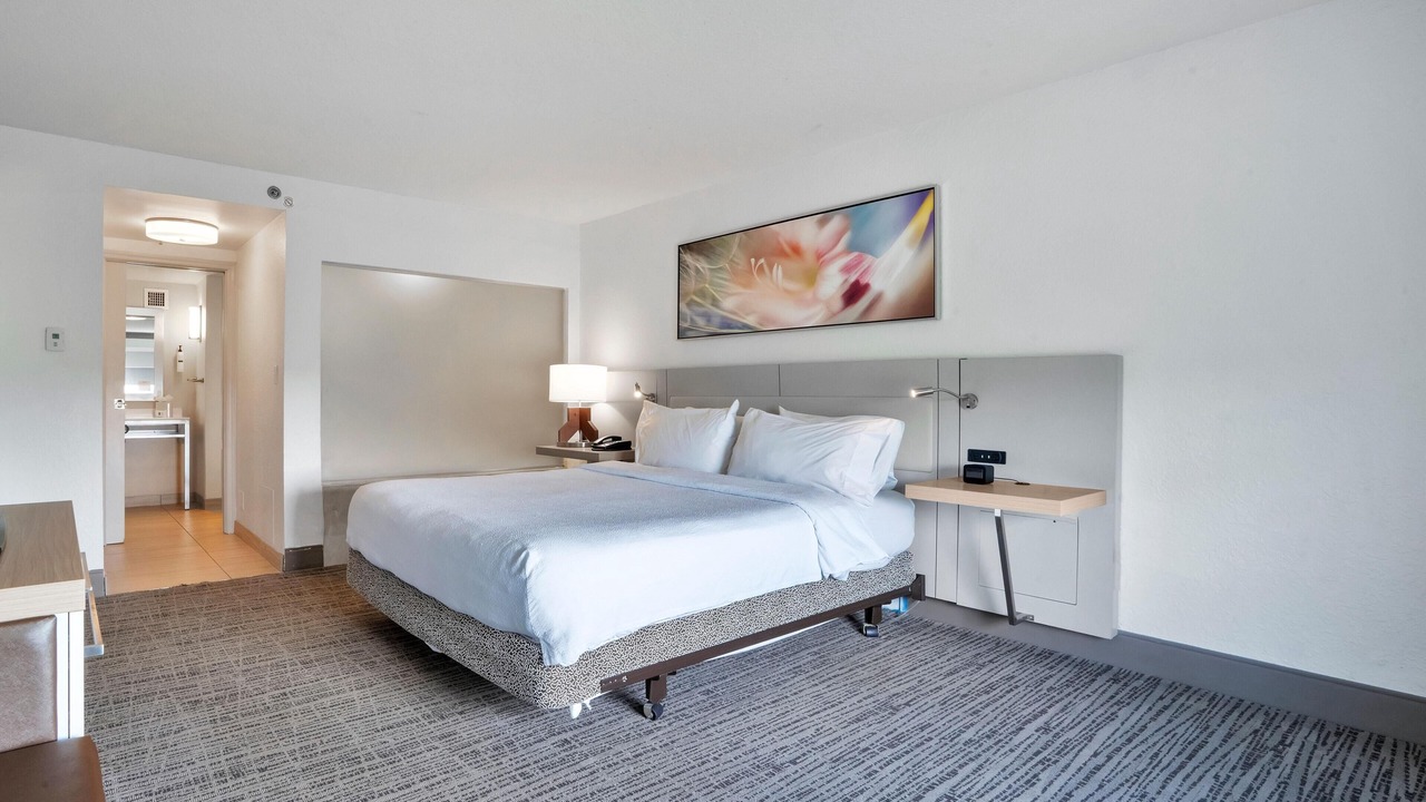 Photo of Bedroom in Northside