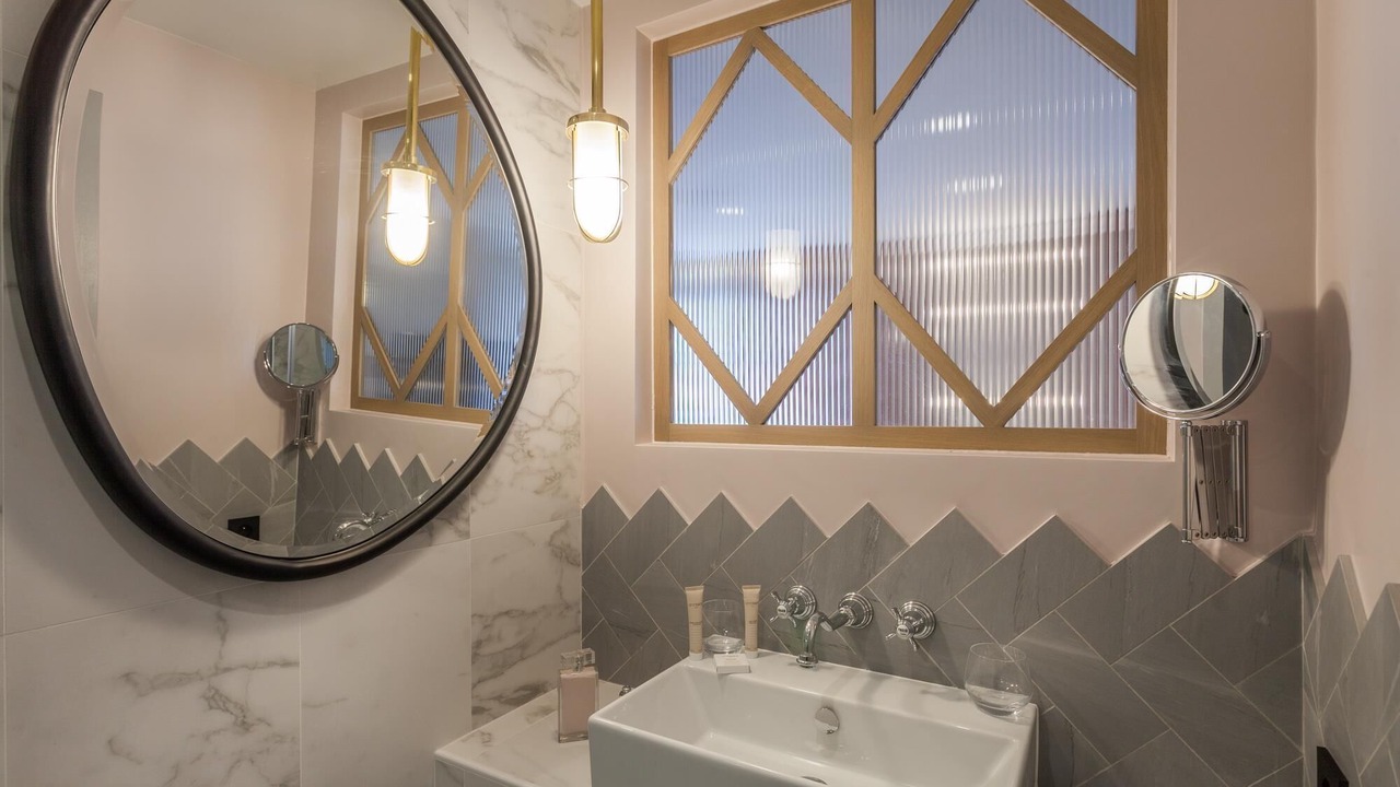Photo of Bathroom in Les Halles