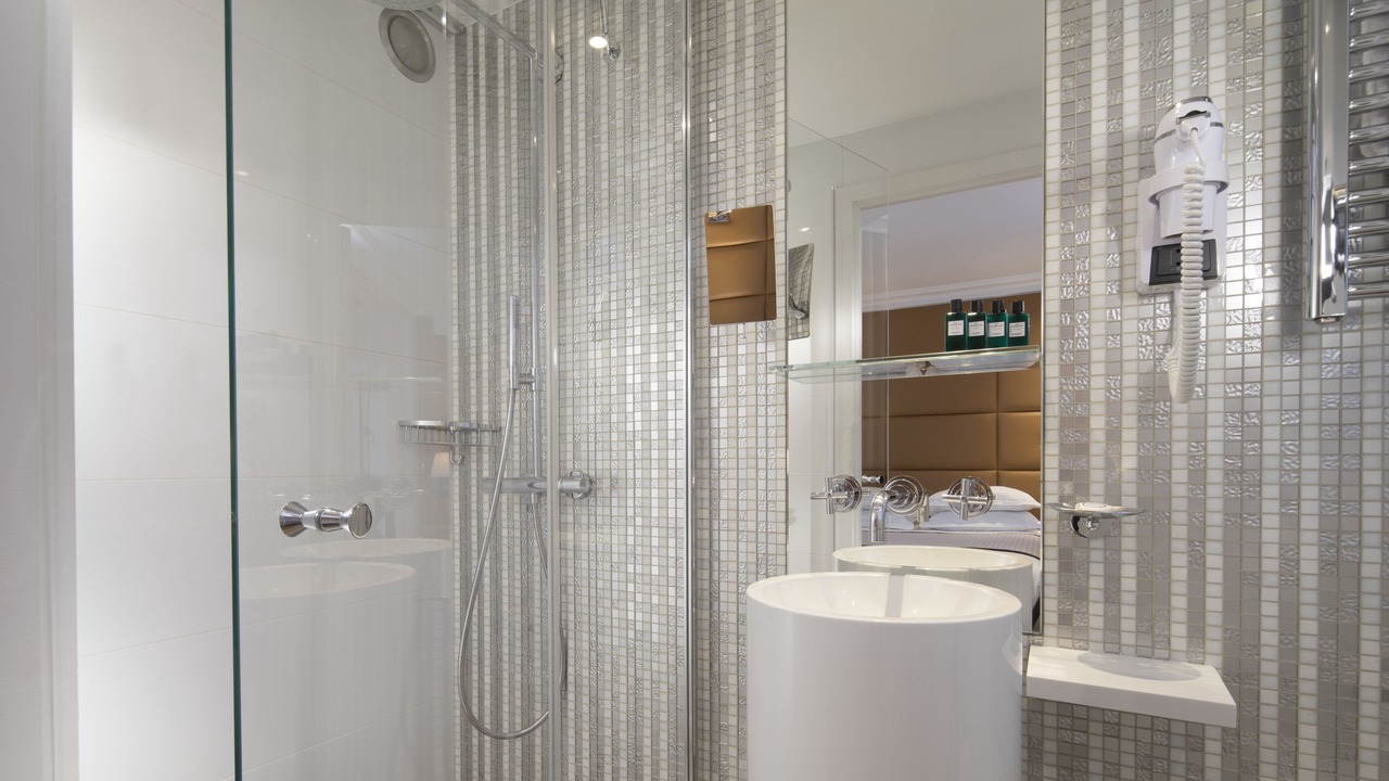 Photo of Bathroom in Quartier Saint-Georges