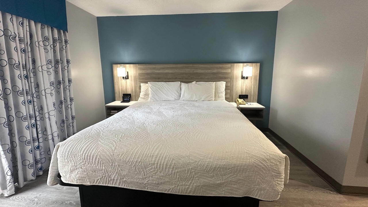 Photo of Bedroom in Bracebridge