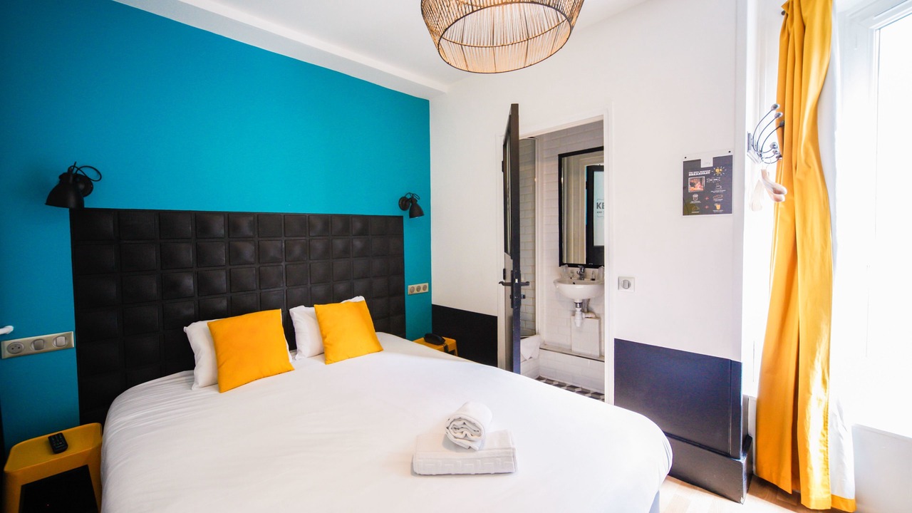 Photo of Bedroom in Saint-Lambert