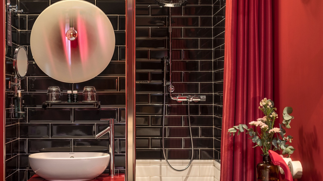 Photo of Bathroom in Quartier de la Roquette