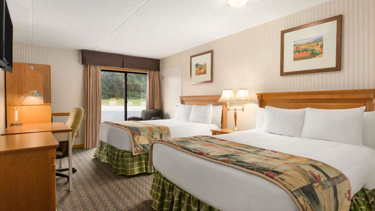 Photo of Bedroom in Owen Sound