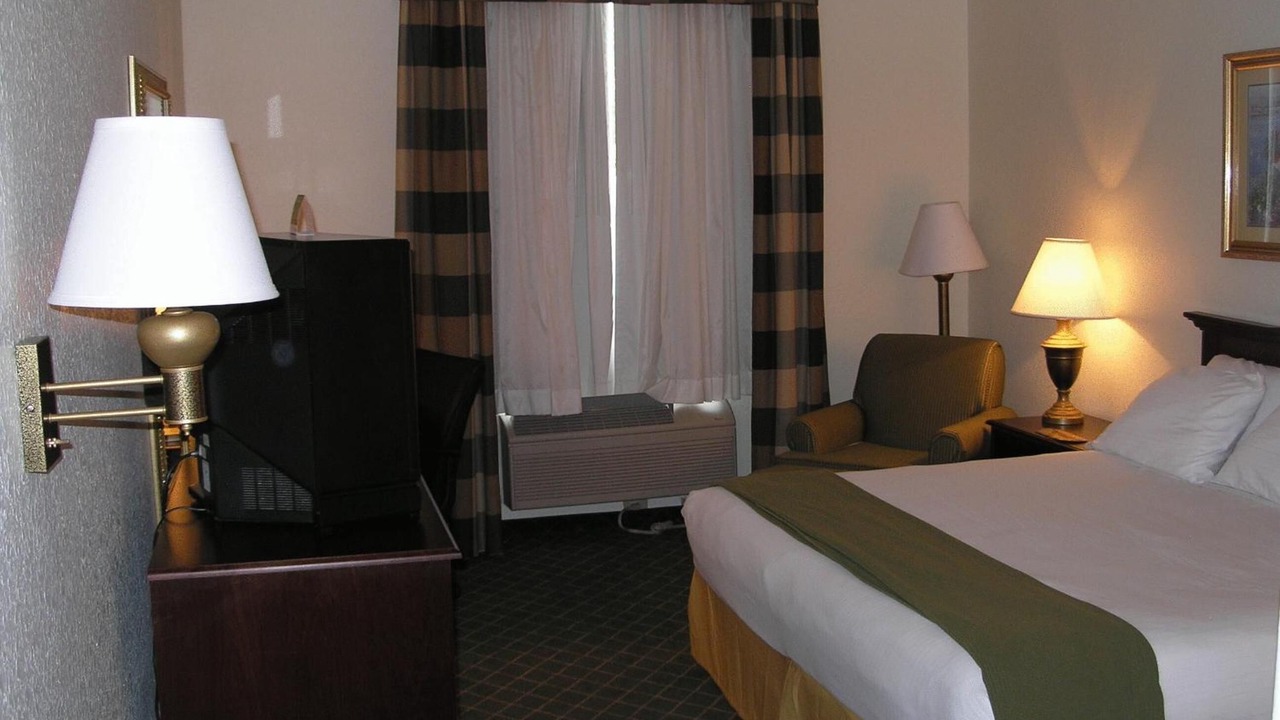 Photo of Bedroom in Ruskin
