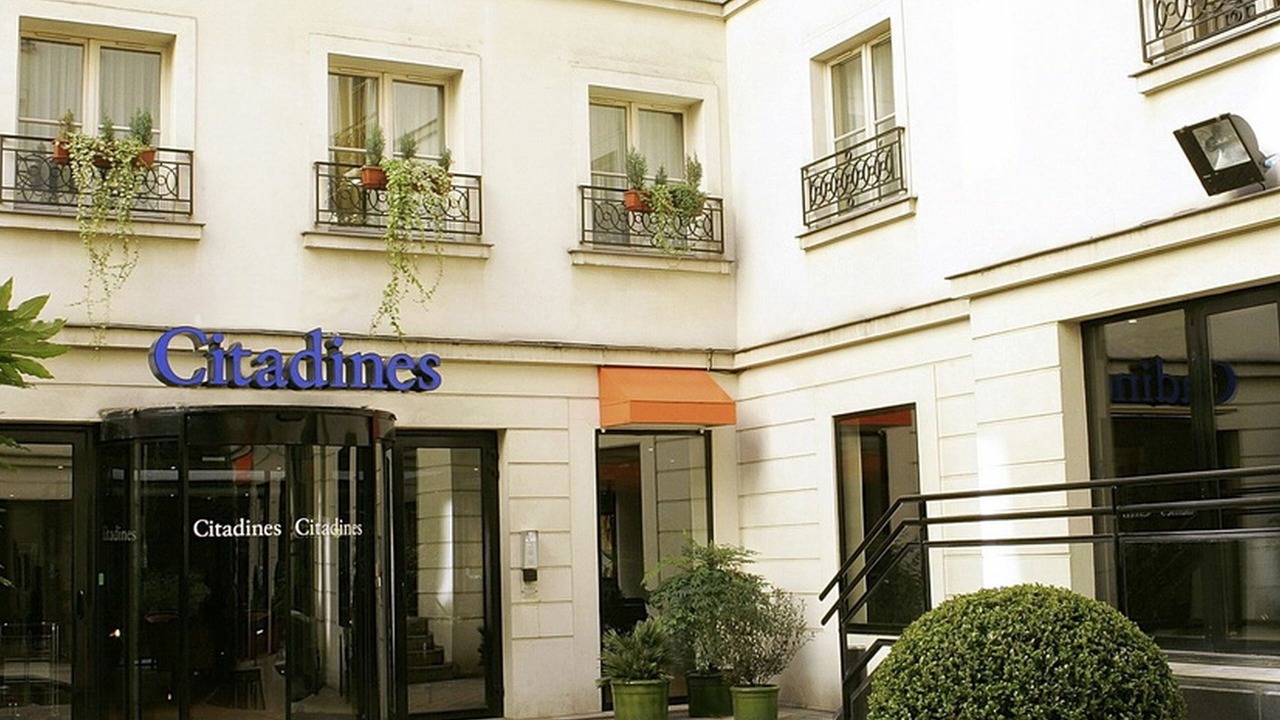 Photo of Outdoor in Vivienne