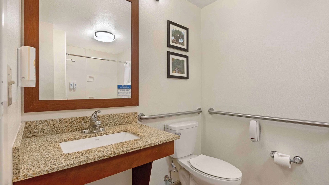 Photo of Bedroom in North Orange