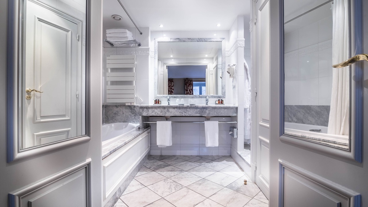 Photo of Bathroom in Madeleine