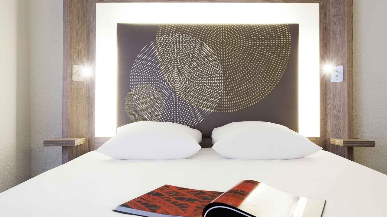 Photo of Bedroom in Quinze-Vingts