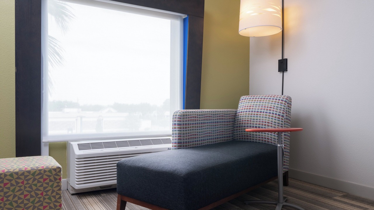 Photo of Bedroom in Lakeland