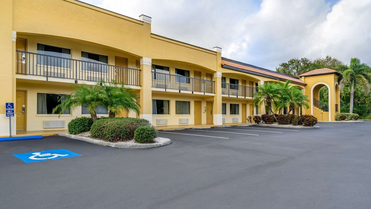 Photo of Outdoor in Sun City Center