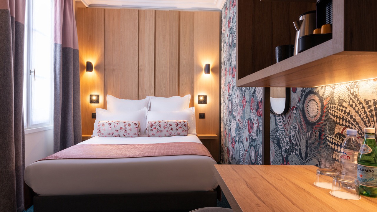 Photo of Bedroom in Quartier du Faubourg-Montmartre