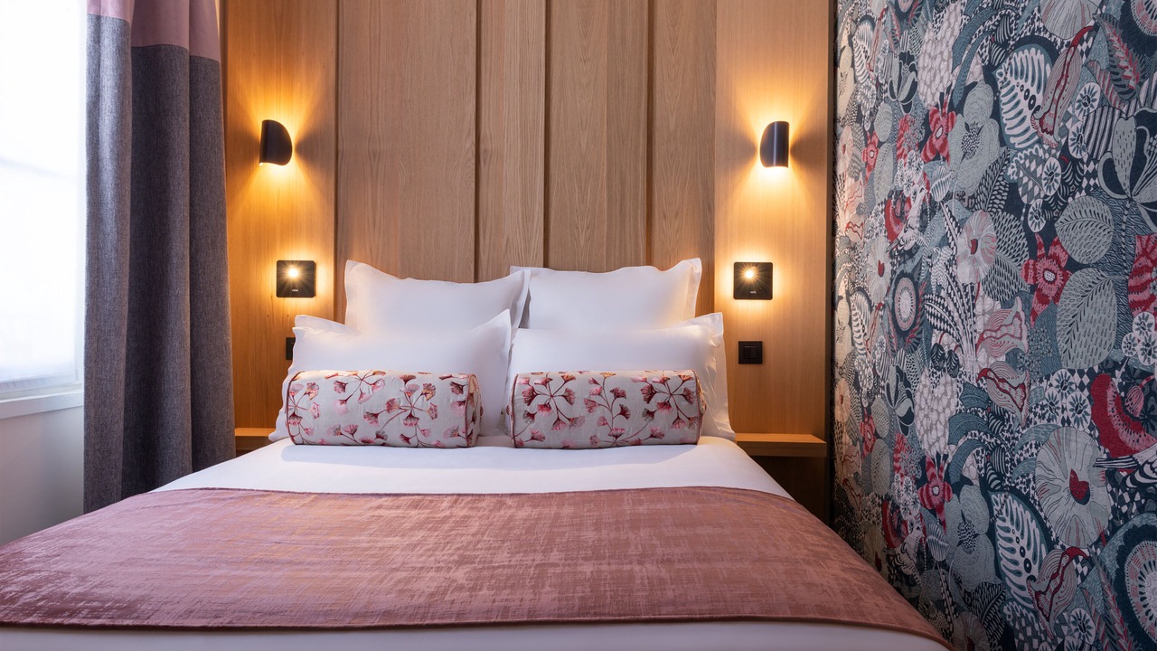 Photo of Bedroom in Quartier du Faubourg-Montmartre