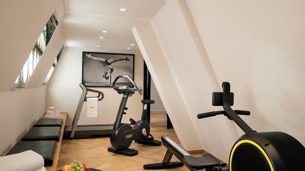 Photo of Bedroom in Champs-Elysees