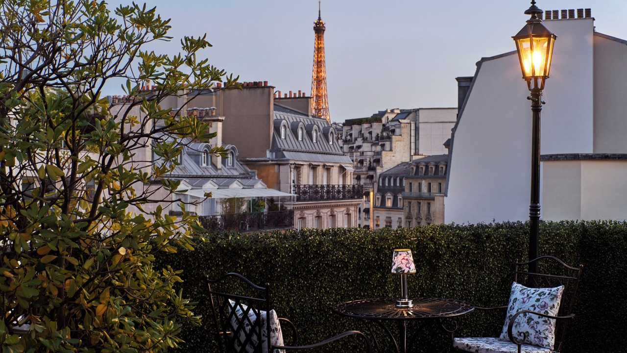 Photo of Outdoor in Champs-Elysees