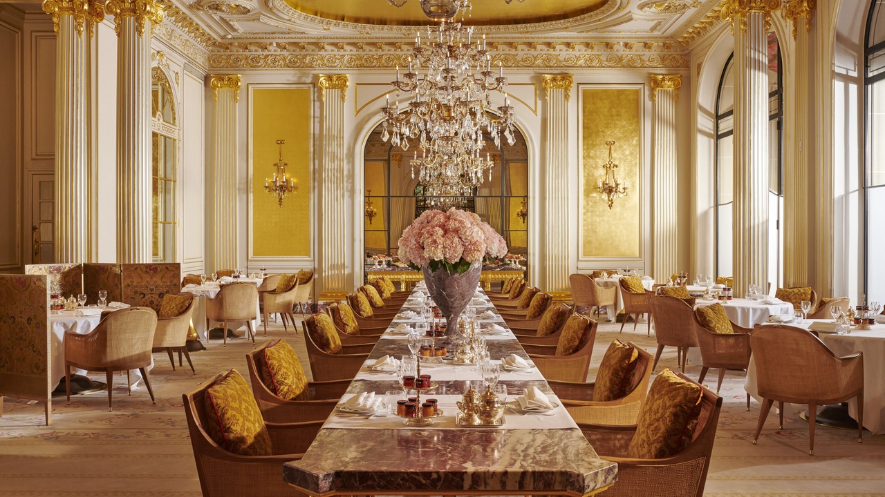 Photo of Others in Champs-Elysees